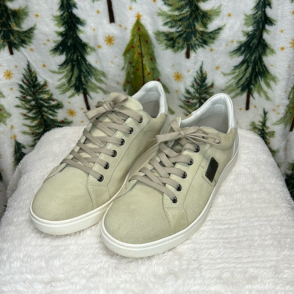 Dolce & Gabbana Low Top Sneakers